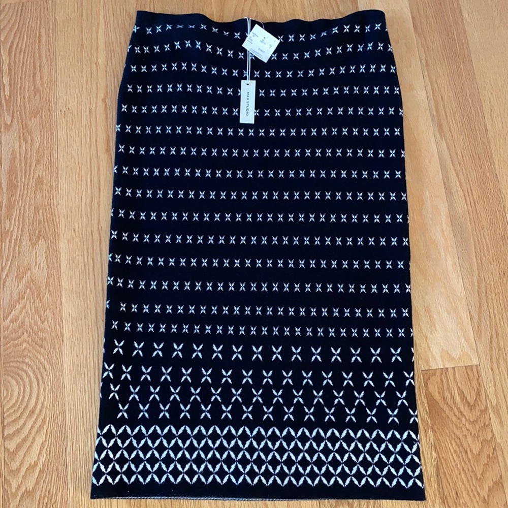 Max Studio skirt size large